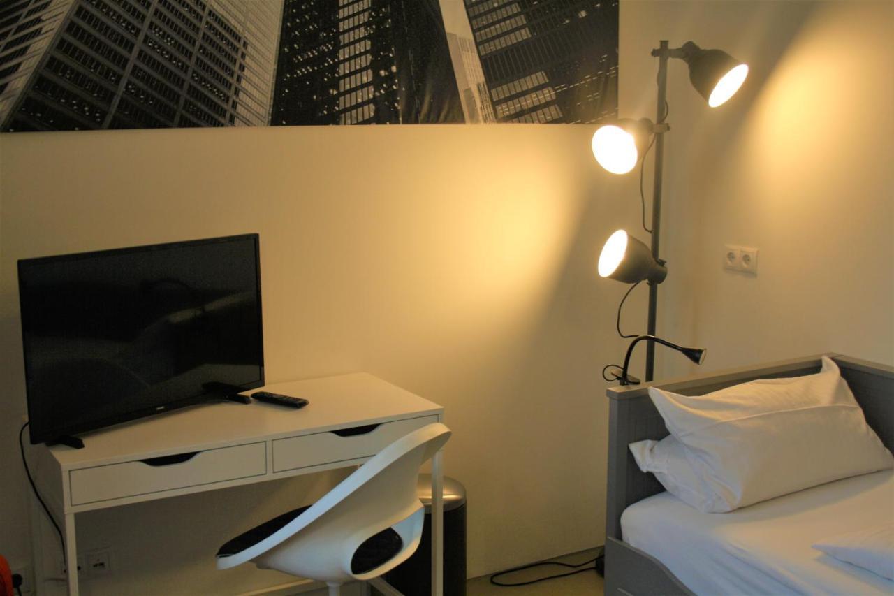 Apartment 2 / Ein - Zweipersonen Mannheim Buitenkant foto