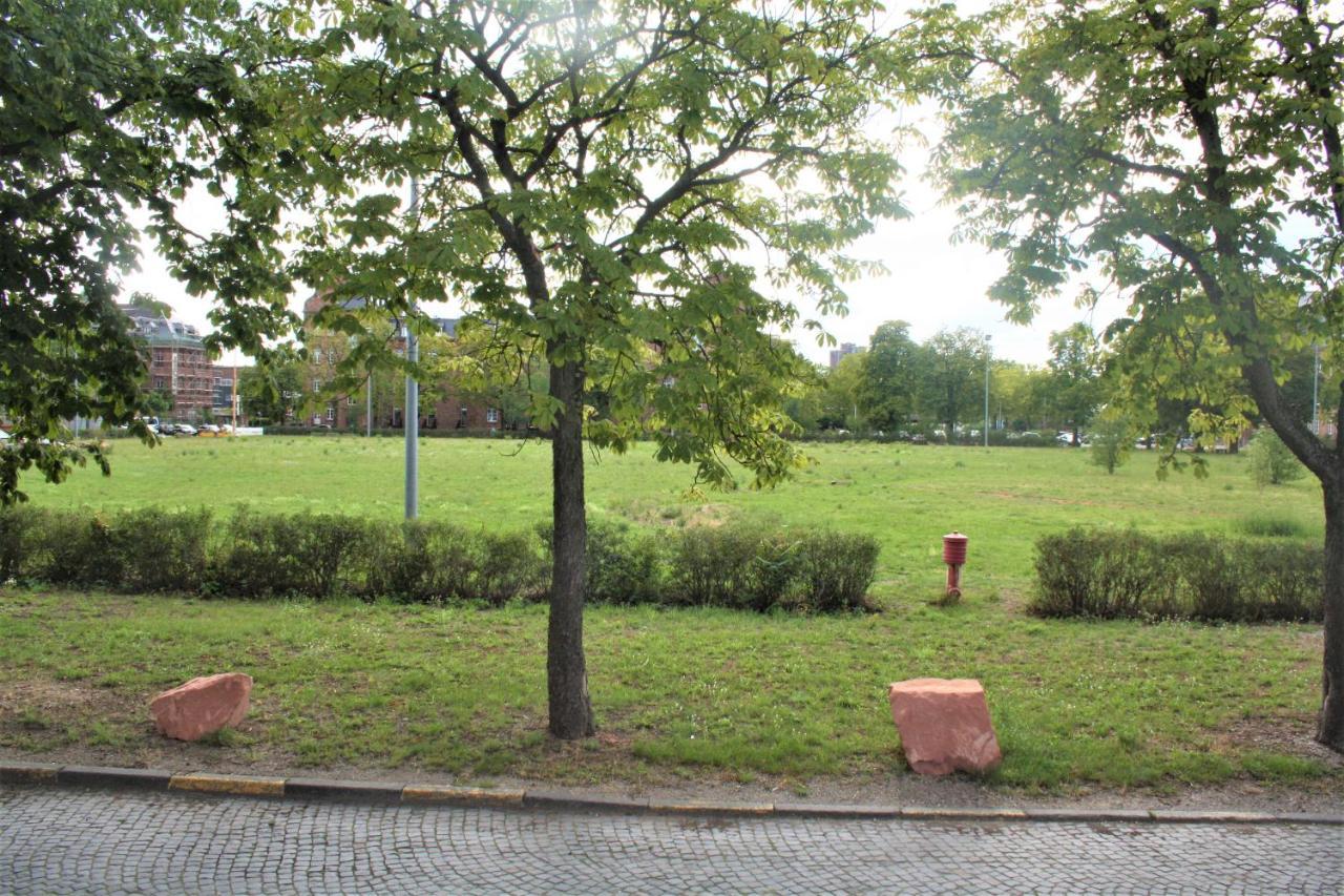 Apartment 2 / Ein - Zweipersonen Mannheim Buitenkant foto